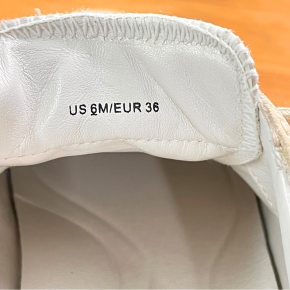 Vince Women’s Ohara Mixed Leather Sneaker - Picture 14 of 16